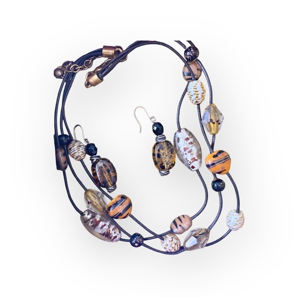 new Chico’s ❁ Boho Glass Bead Beach Necklace + Earring Set ❁ Animal Print ❁ Chic - Picture 2 of 16